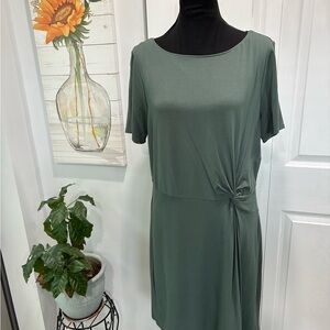 White House Black Market Green Sheath Midi Dress